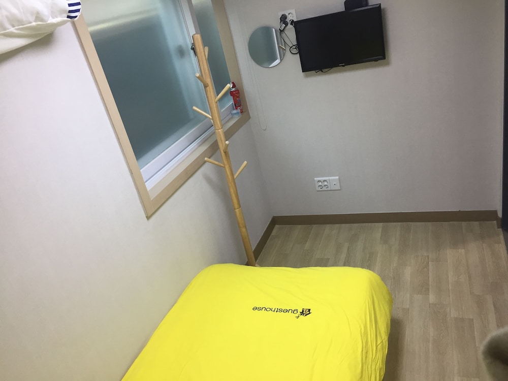 24 Guesthouse Seoul Cheongryangri