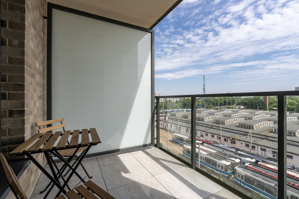 RentPlanet - Apartamenty Zajezdnia view 3