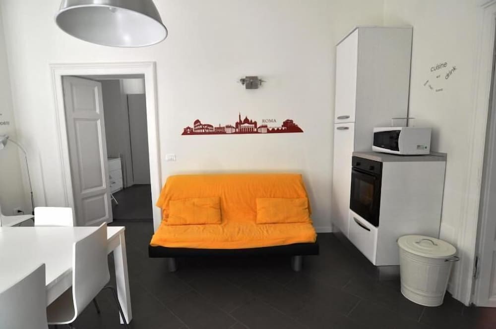 Flatinrome Termini 2
