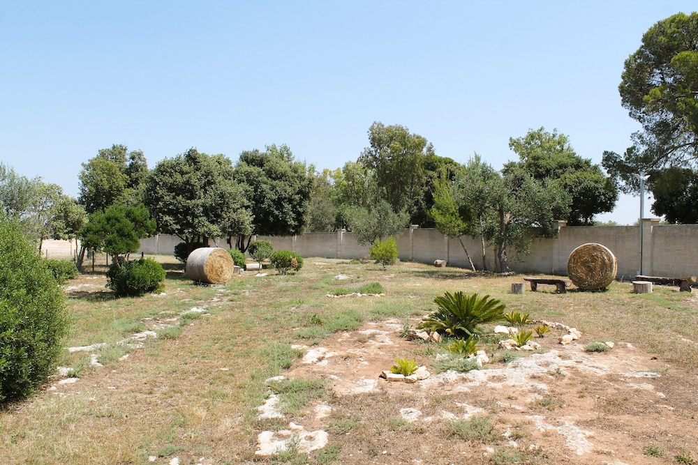 Tenuta Petra Chiara -Apulian Country B&B