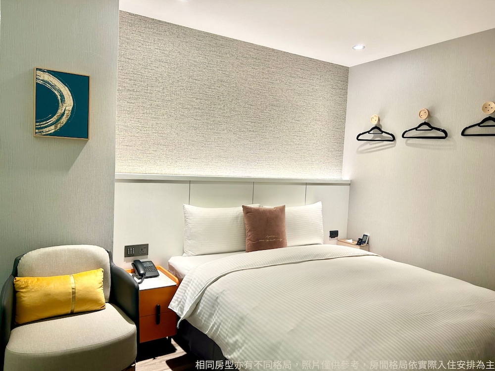 Fun Stay Inn Ximen