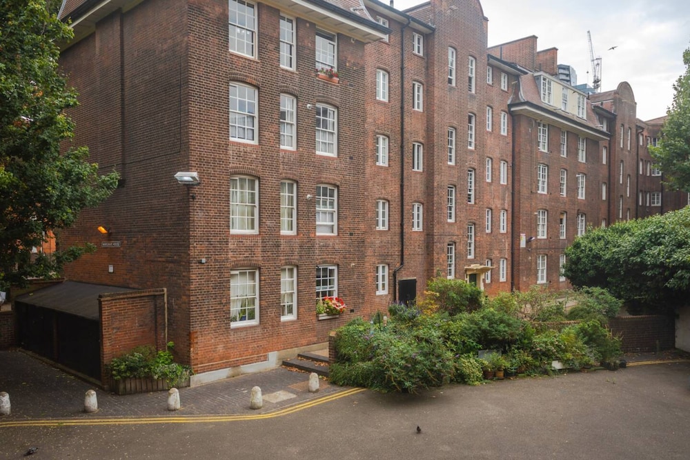 Stylish and Unique 1 Bedroom Flat in Shoreditch
