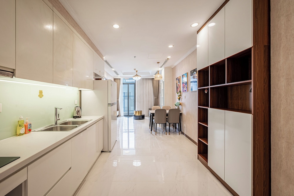 Vinhomes Central Park Apartment by Hava