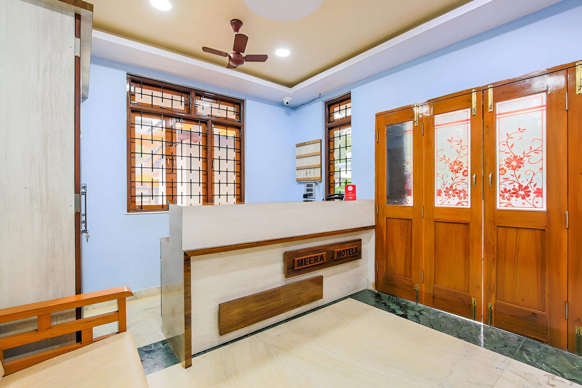 Meera Motels & Residency