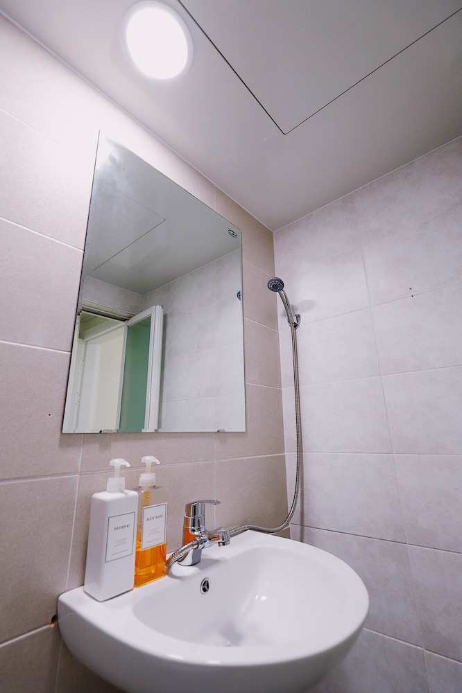 Fully Mini Hotel Insadong