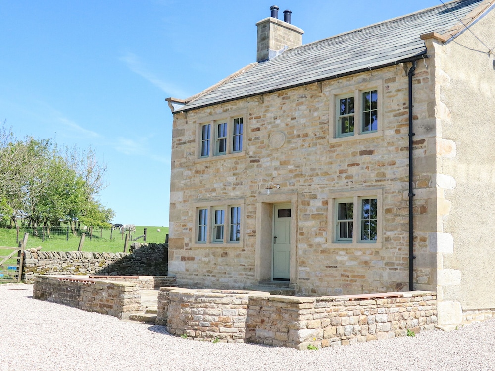 Lanshaw House