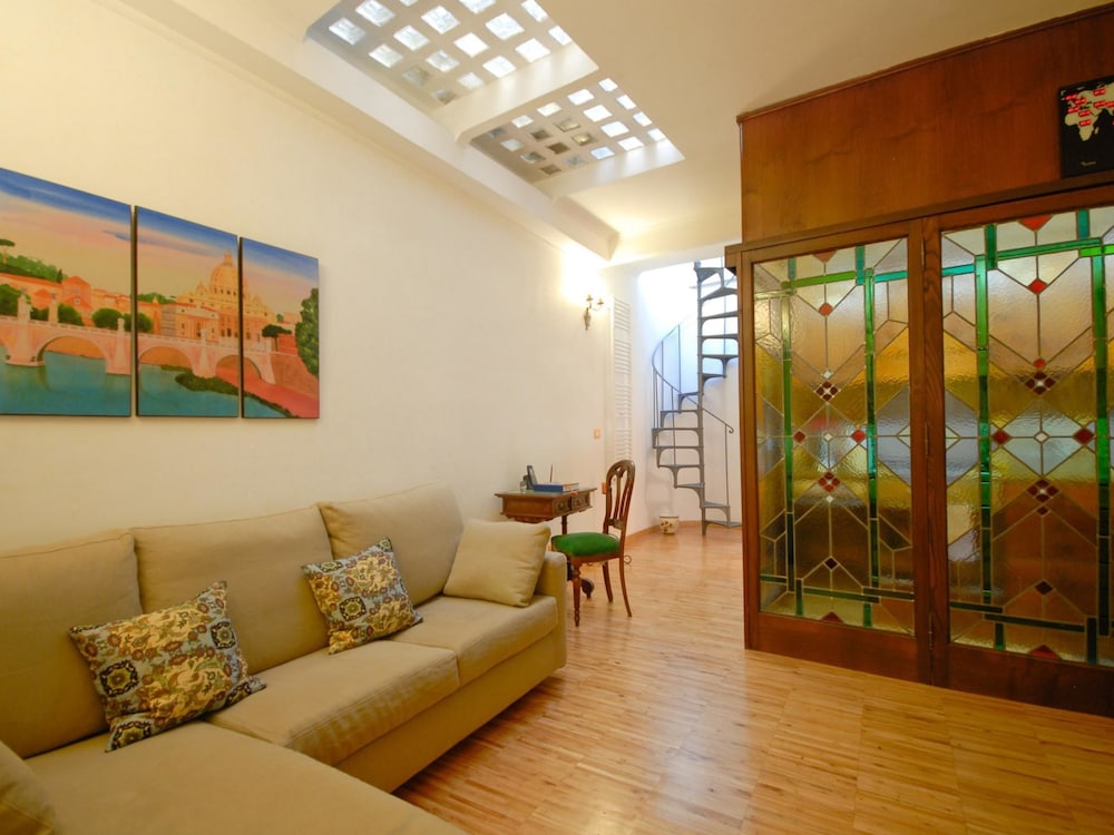 Cappellari Apartment