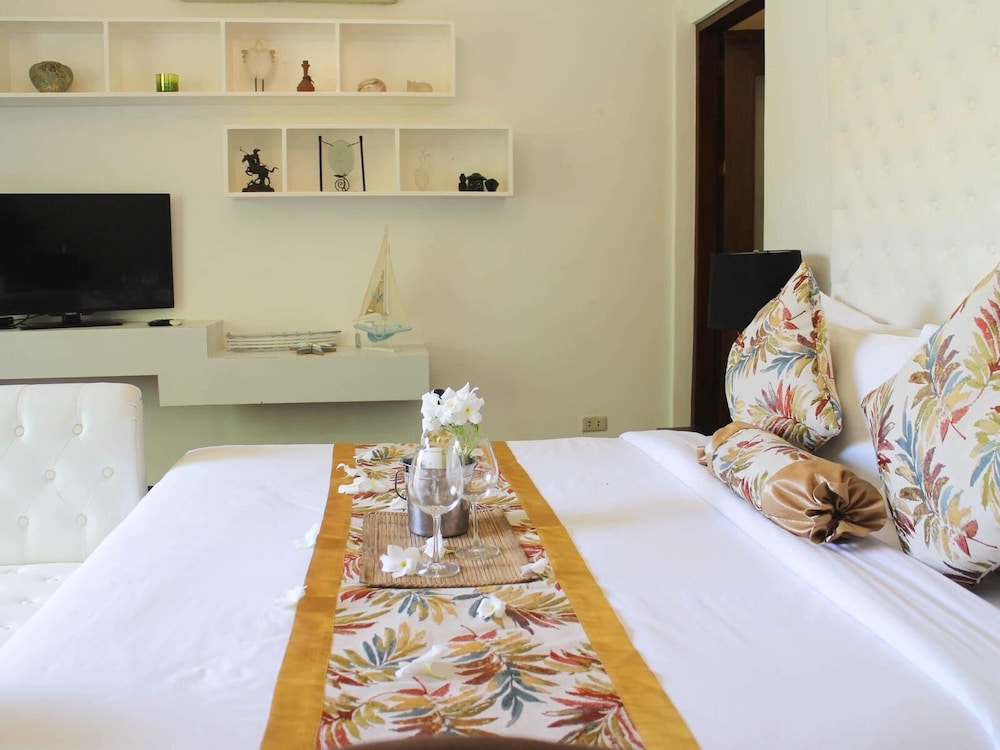 Lio Villas Resort