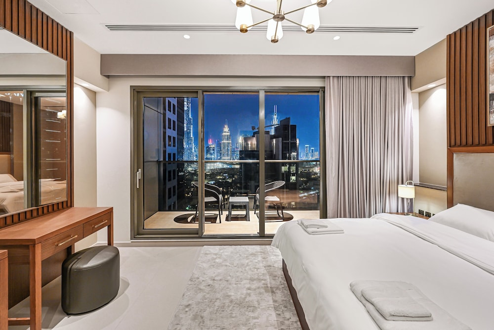 Elite Downtown Residence 2