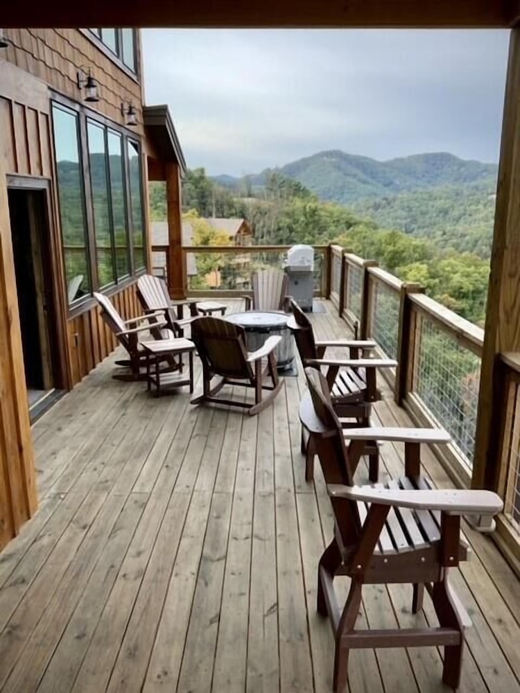 Coal Camp Lodge