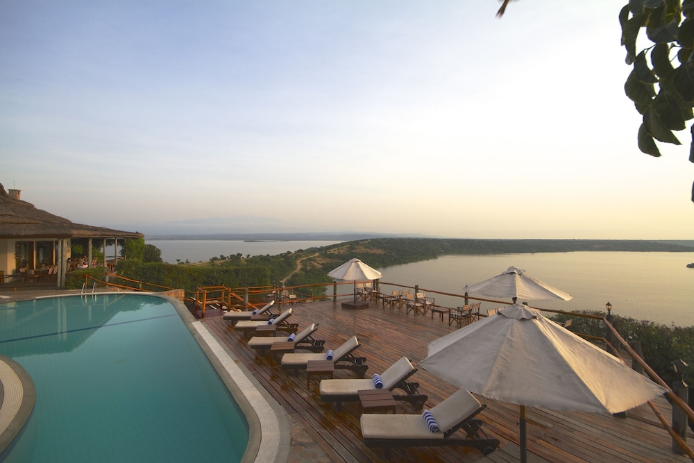 Mweya Safari Lodge