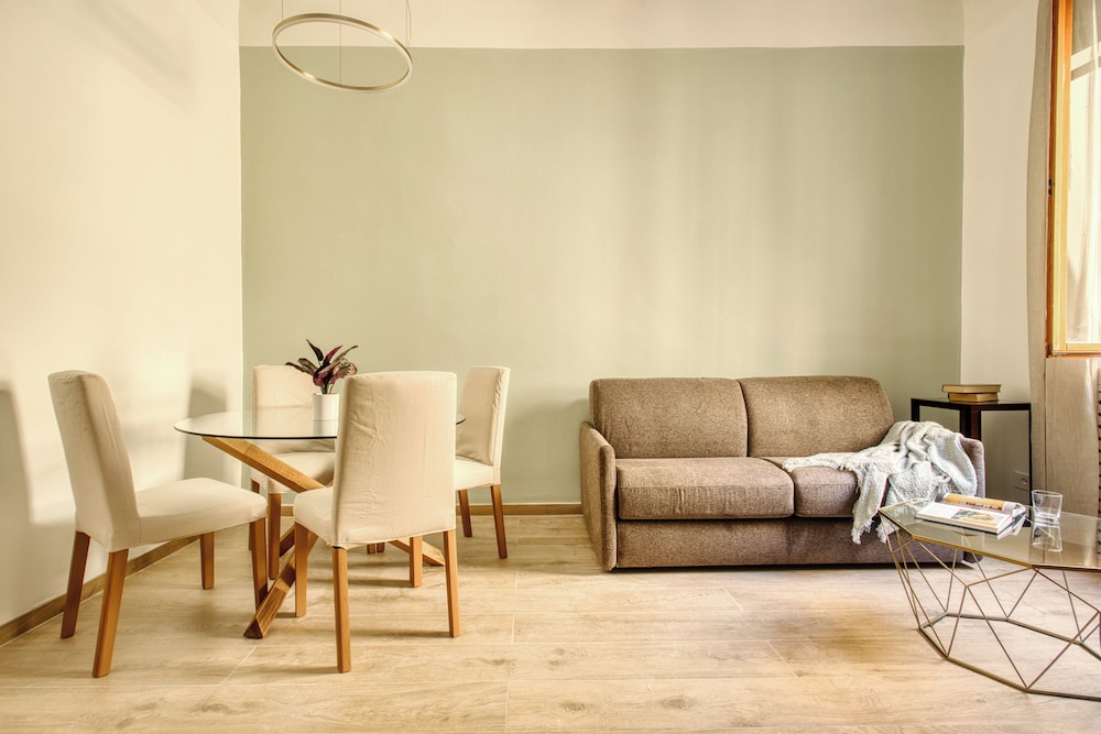 Modern flat near the Centre of Milan