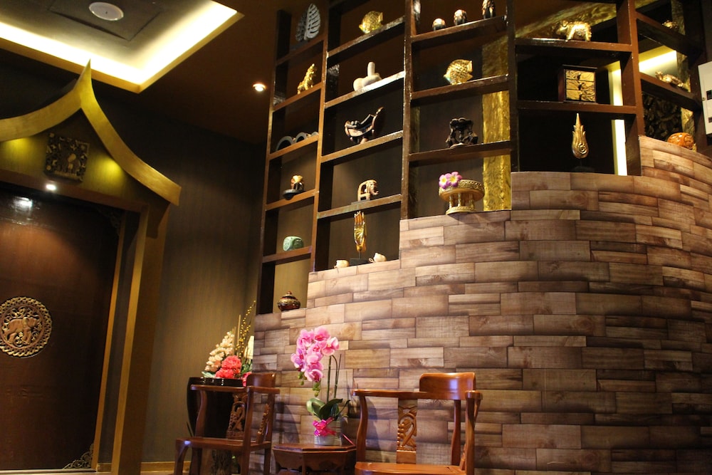 MLH Deluxe Studio Suites @ Landmark Residence photo 2