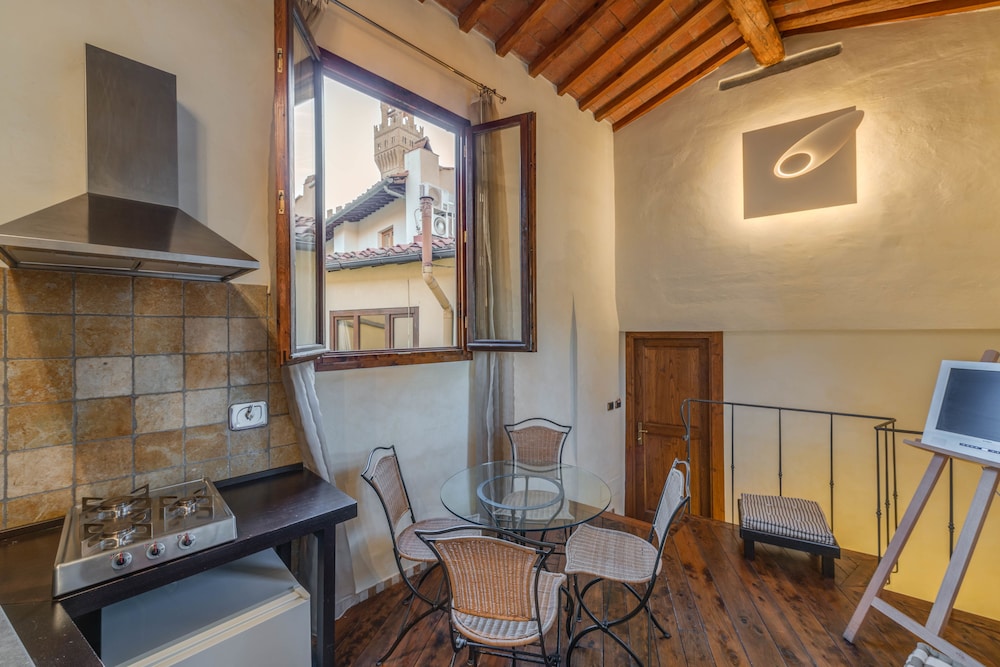 In Piazza della Signoria - Residenza d'Epoca