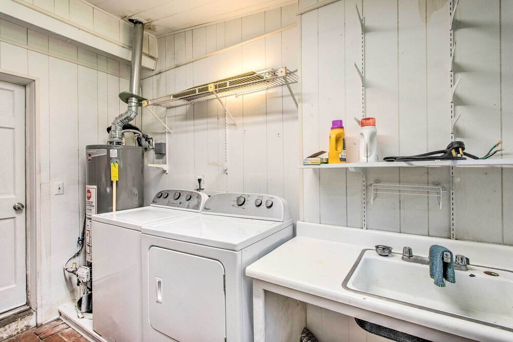 Brunswick Vacations - Pet-friendly Brunswick Retreat w/ Gas Grill! - Property Image 6