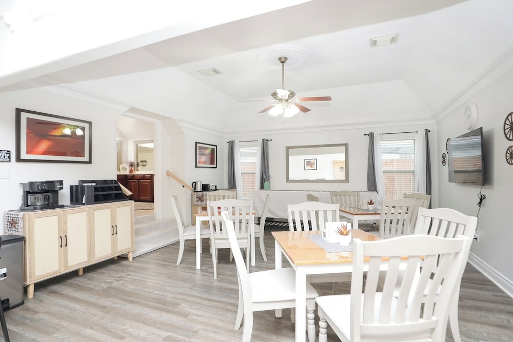 Private Backyard Oasis: Spacious Home in Humble!