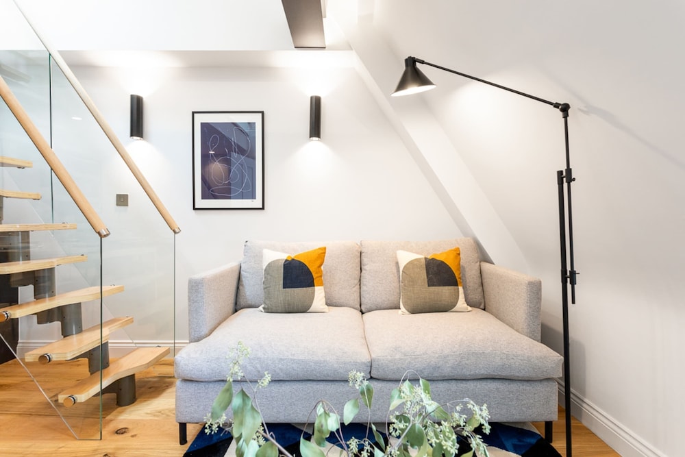 Coleherne Road Residence IX