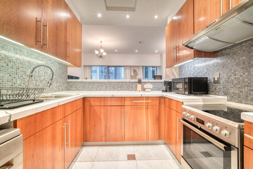 Modern Elegance w a New York Edge Difc Apt