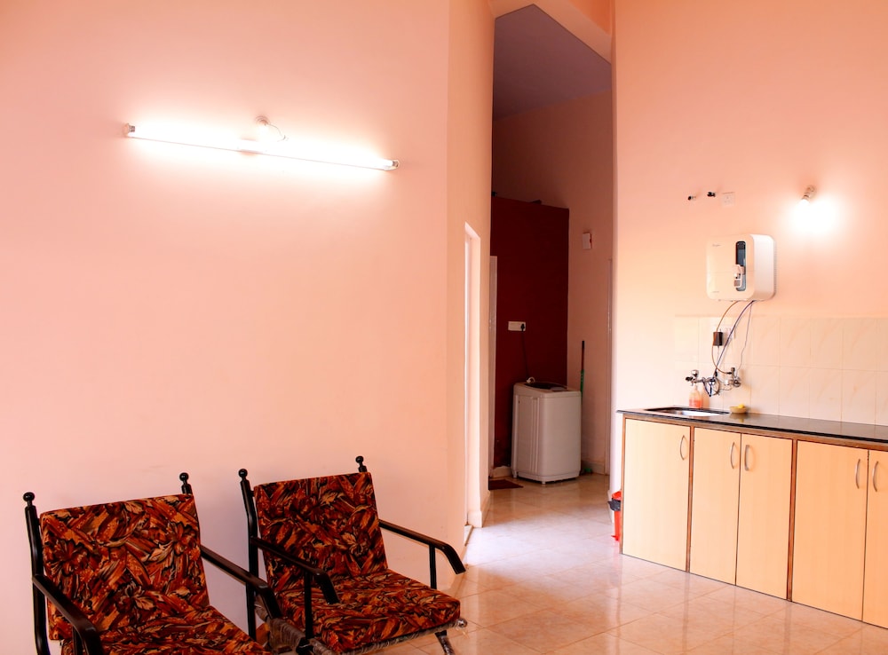 Calangute Beauty 2bhk Apartment