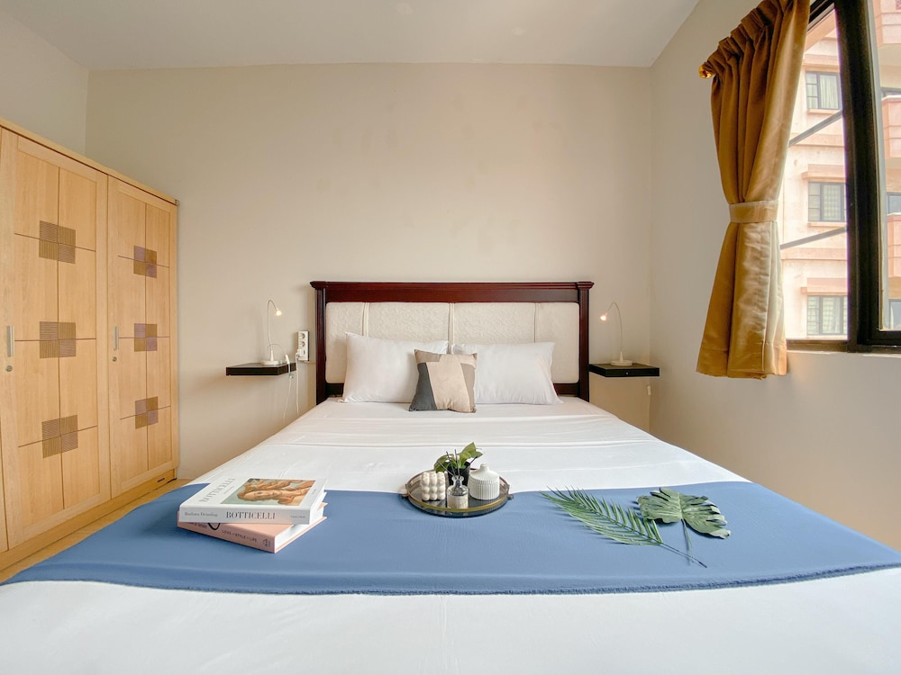 Minimalist and Comfy 2BR Apartment Puri Garden