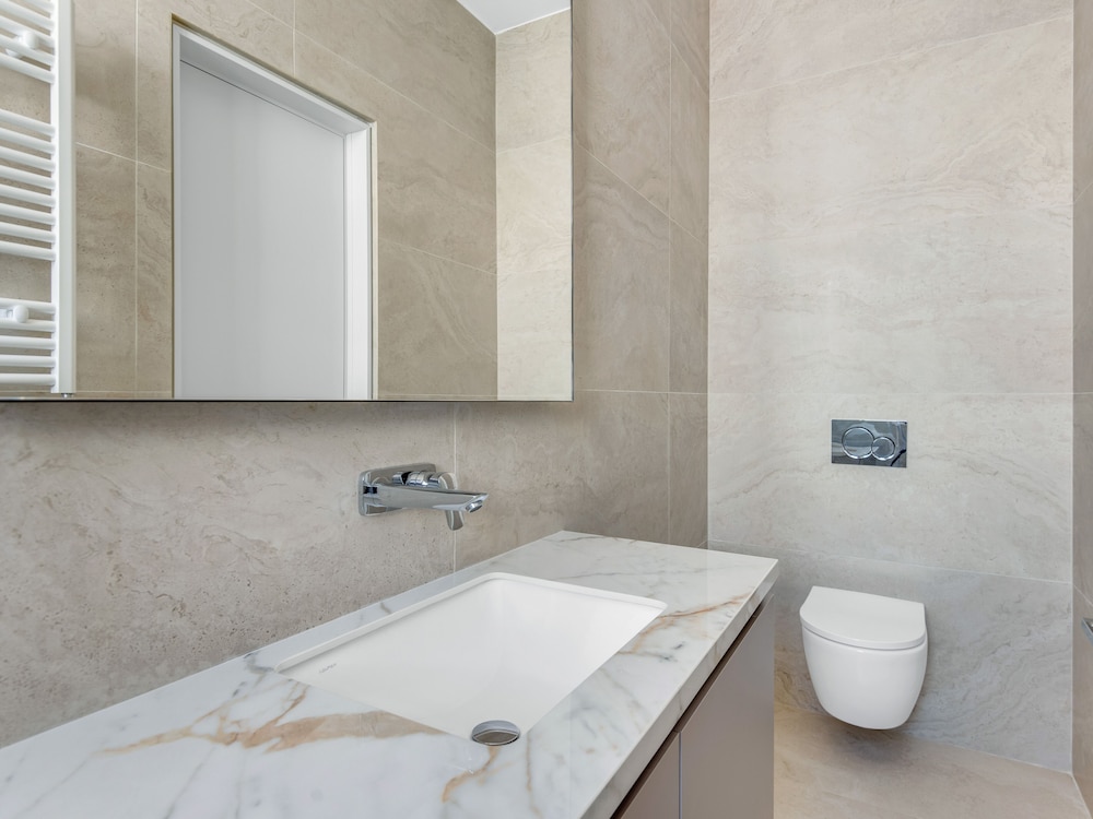 Sanders Konnos Bay Aphrodite - Exquisite 6-bedroom Villa On the Beach Front