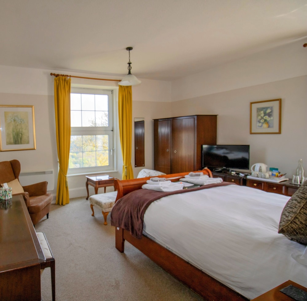 Lynton Vacations - Sinai House - Property Image 22