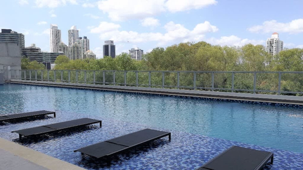Silver View Park I 2 Bedroom Apt in Costa del Este