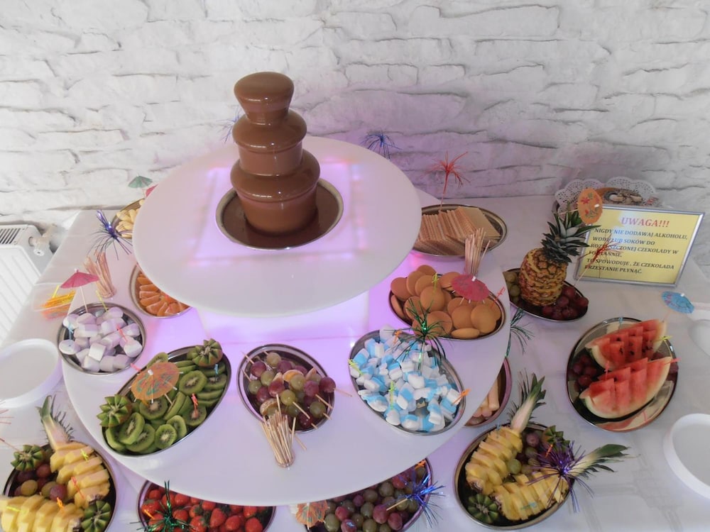 Restauracja i Sala Bankietowa AS - Noclegi - Property Image 8