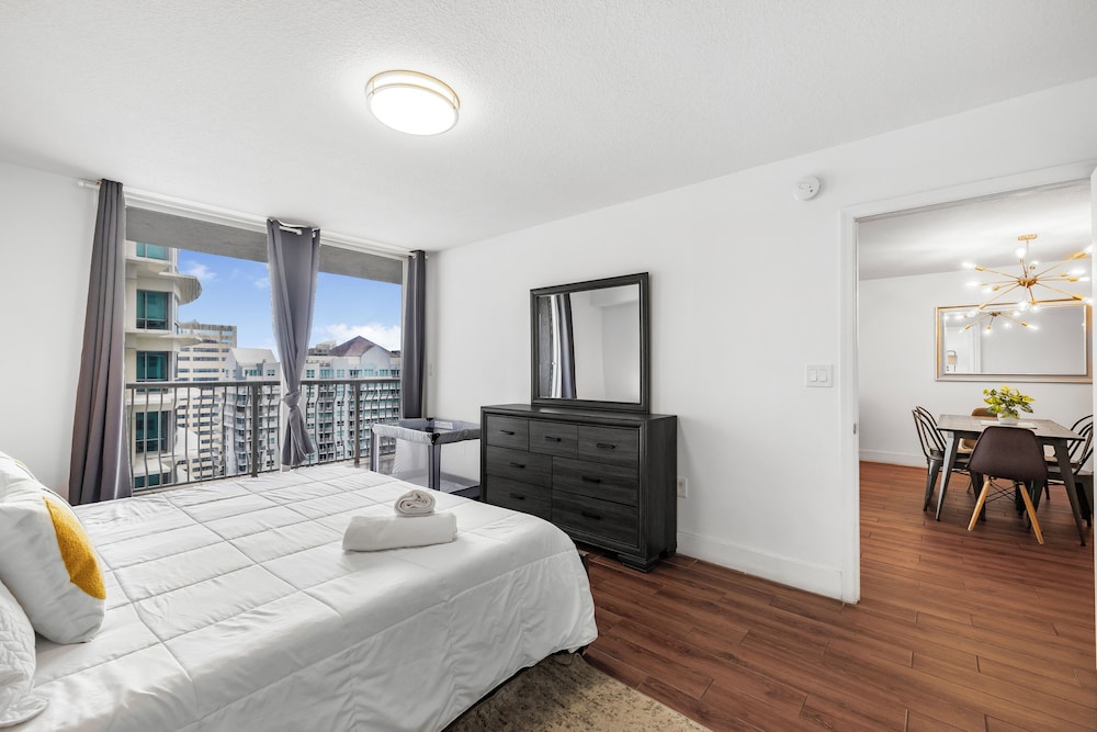 Modern Condos Located in Brickell