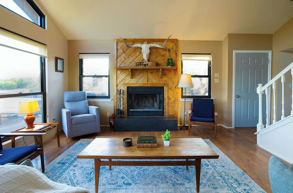 Stargazers Delight Sleeps 12!