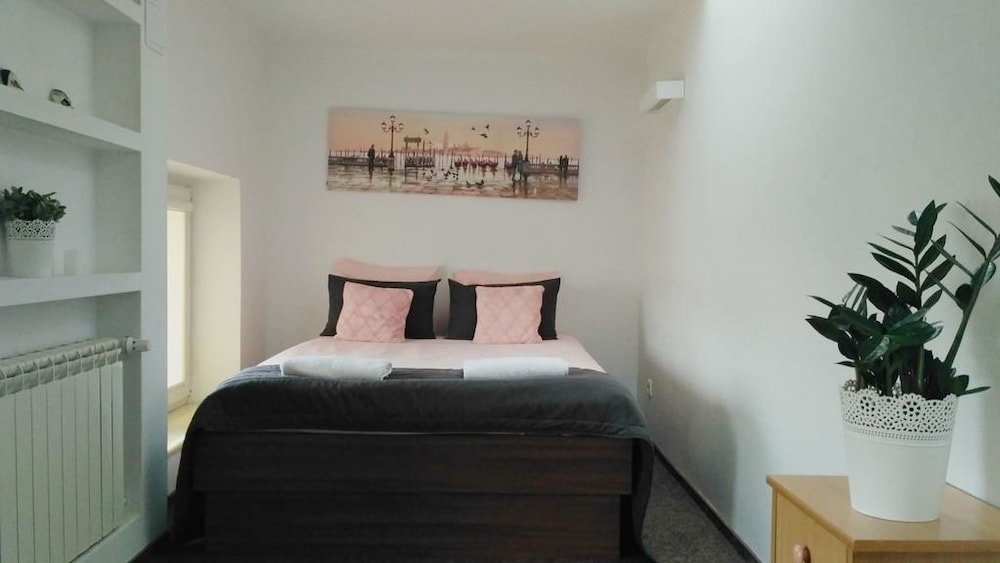 Downtown Apartments