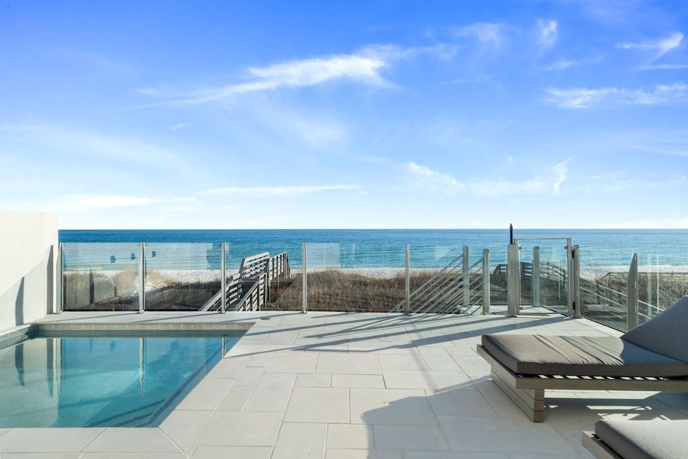 Casita Bonita at Eleanor Beach