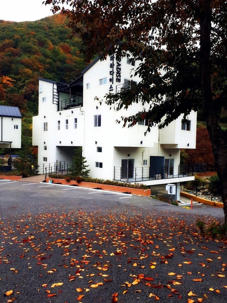 Ulsan Paradise Pension