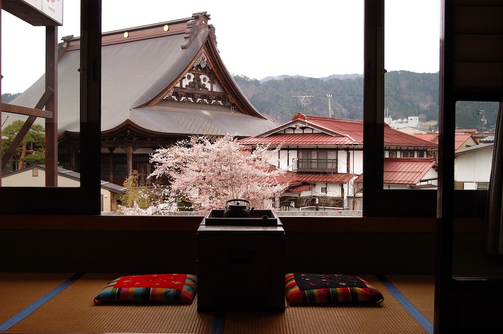 Yatsusankan