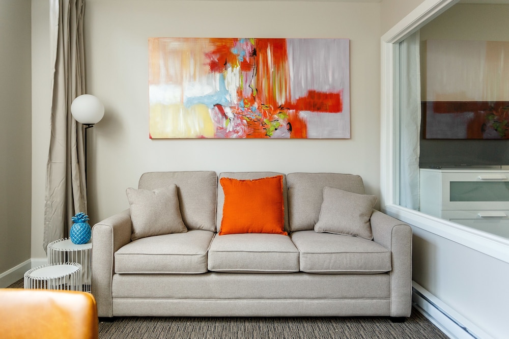Parc Avenue Lofts