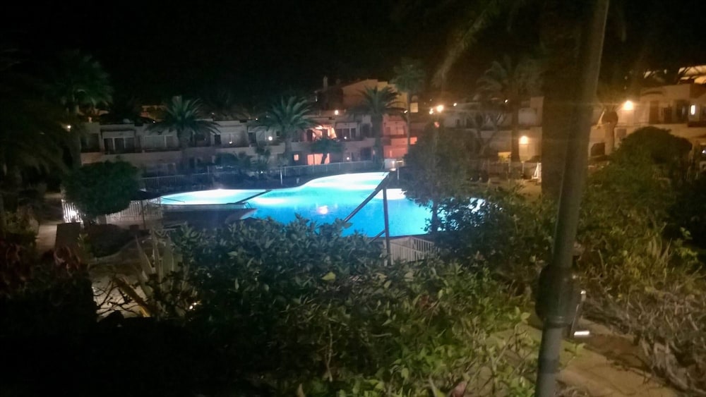 Apartment in Residence, a Paradise on Earth, Very Nice and Well Served photo 4