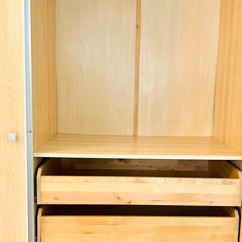 Modern Trendy 1BR Ground Floor Apartment
