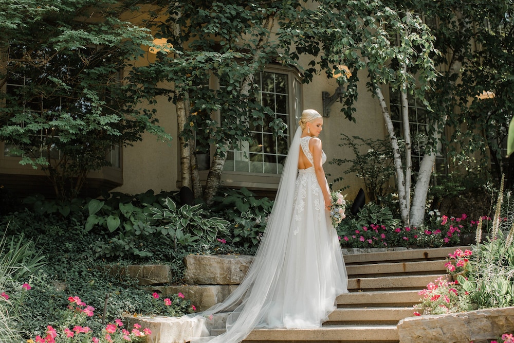 Hockley Valley Resort
