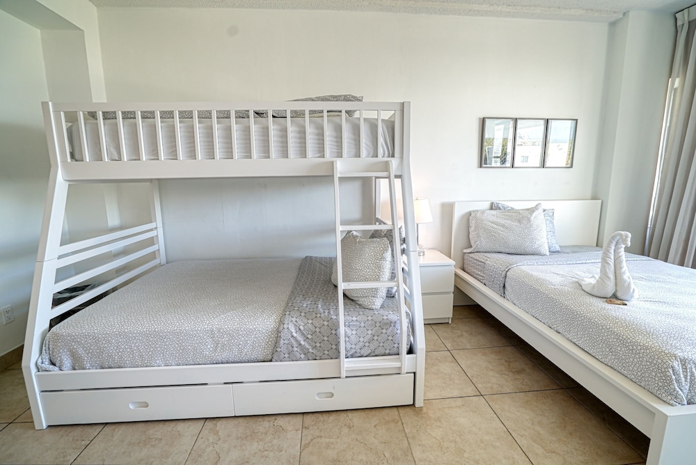 Private Apartments at the Casablanca