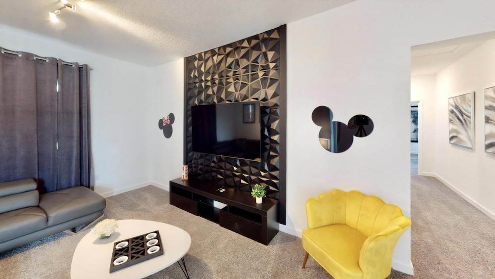 Adventure And Beautiful At Storey Lake - 6Br 5Ba
