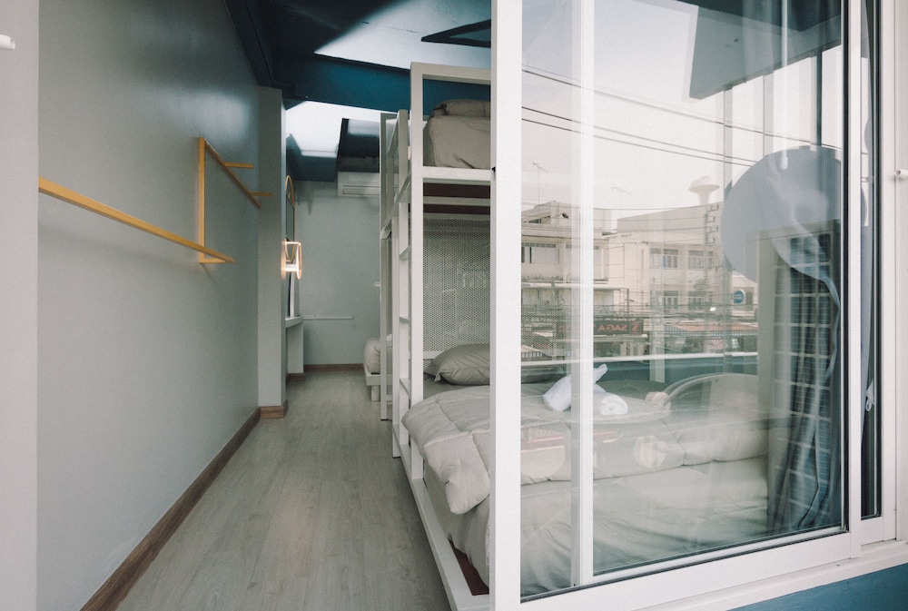 The Moon Hostel Hua Hin