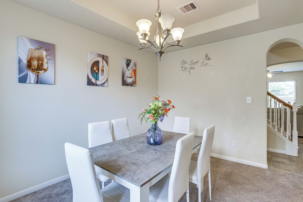 Covered Patio & Spacious Yard: Houston Area Home!
