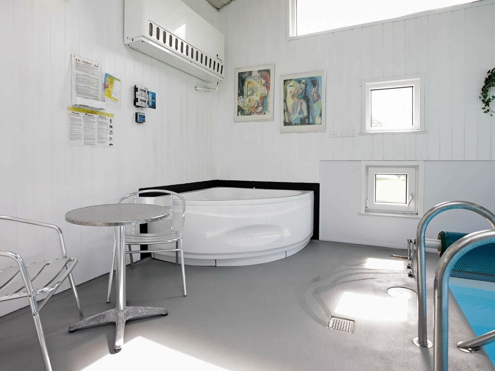 Luxury Pool House in Lonstrup - By Traum Ferienwohnungen view 5