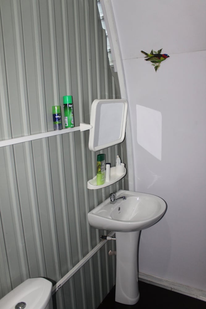 A4 Residence Colombo Airport - Hostel