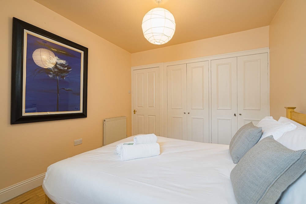 Rose Street Apartment City Centre view 3