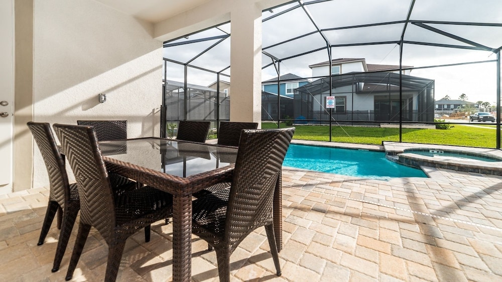 Solara Resort 4 Bedroom Private Pool Home 4 Home