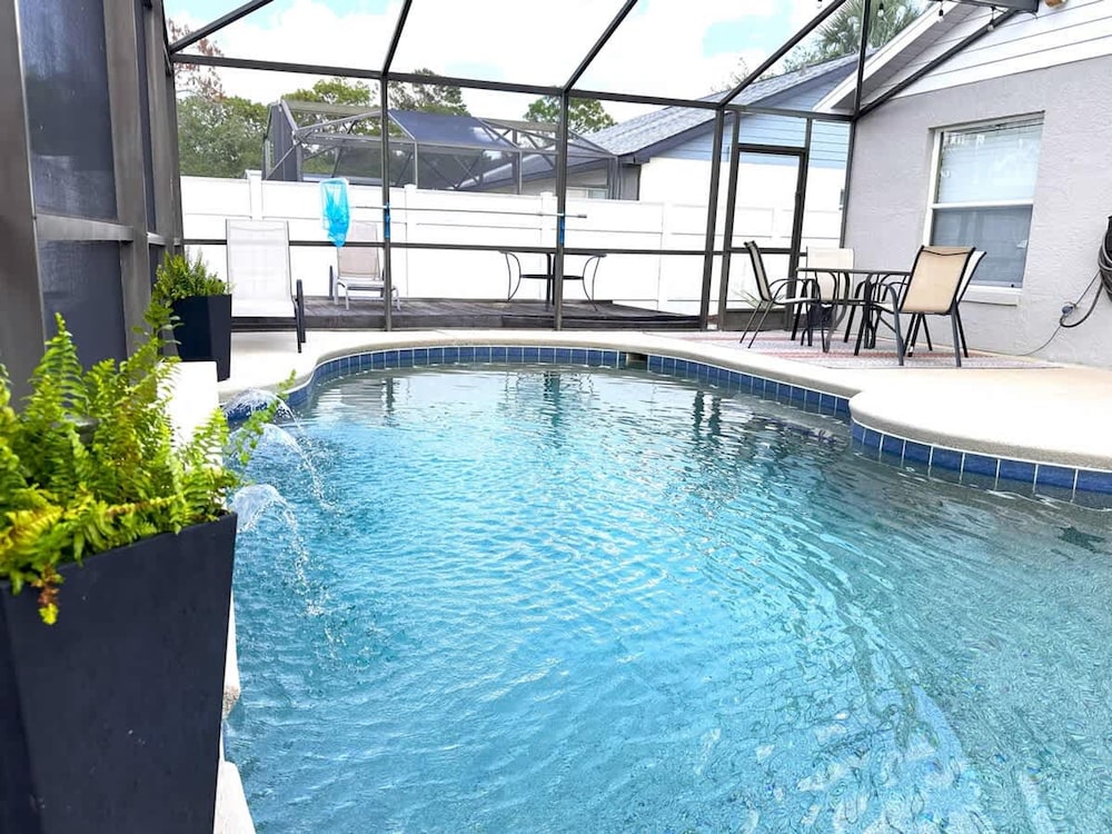 Less Than 10 Minutes From Disney 3Bd Villa With Pool