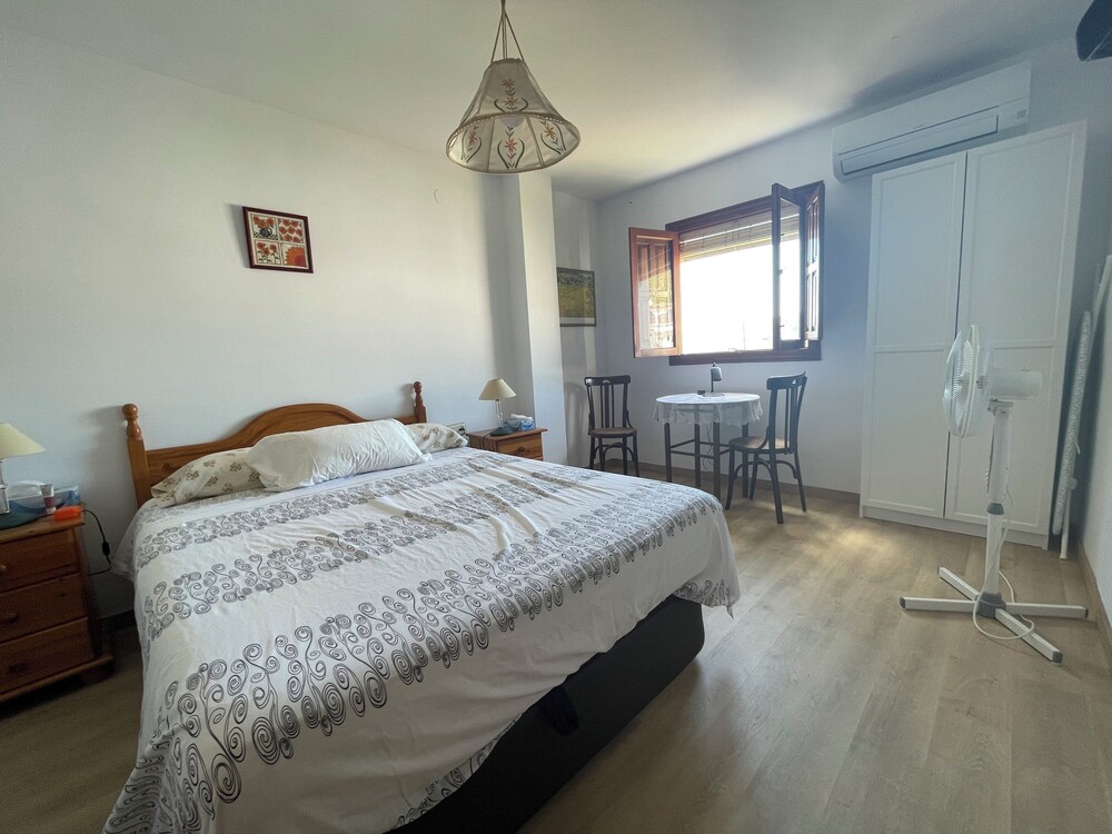 Cd-2063 Three Bedroom With Roof Terrace
