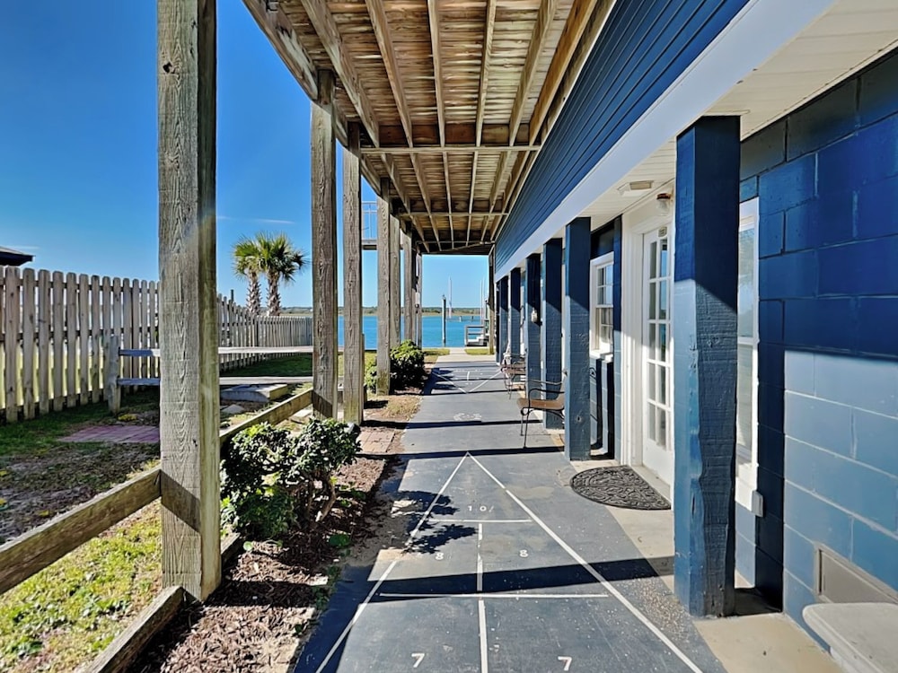 Sea Chase by Topsail Realty
