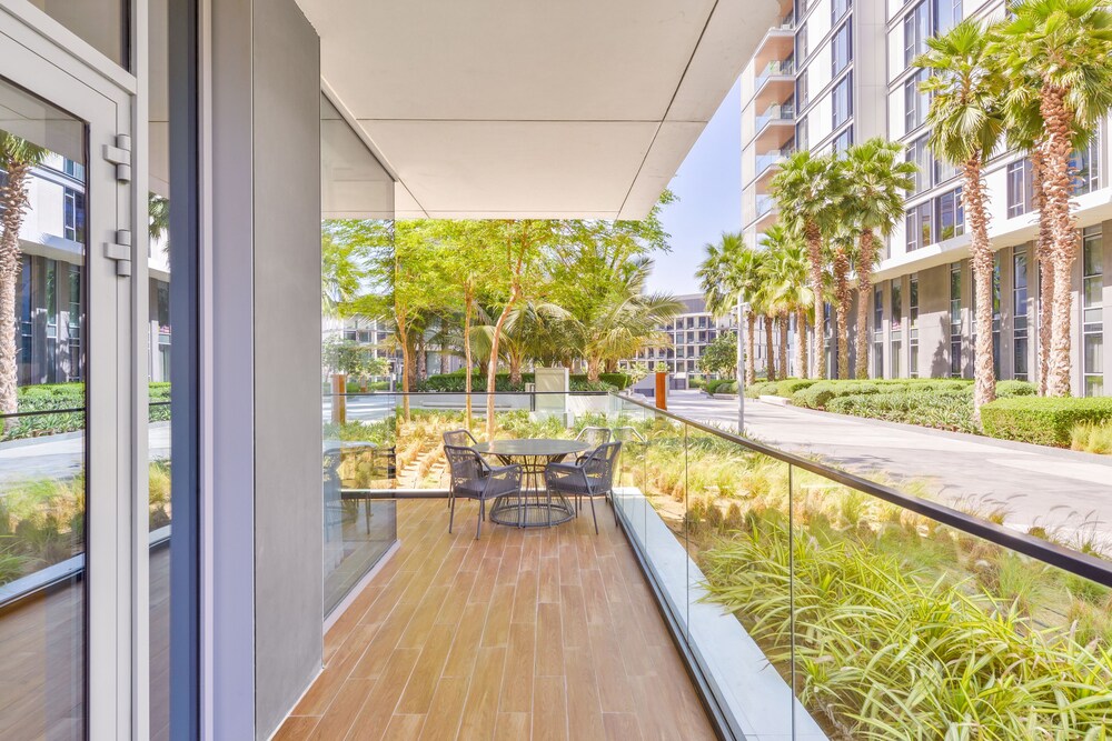 Elegant 2BR with maids room and Ain View